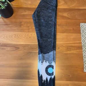 Colorado native leggings